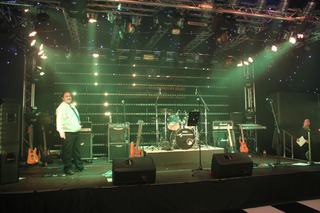 Big Dave on stage a Sturmer Hall